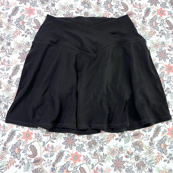 Aerie Skort Skirt Small Athletic Activewear Black Crossover V Waist B13 - Picture 1 of 8